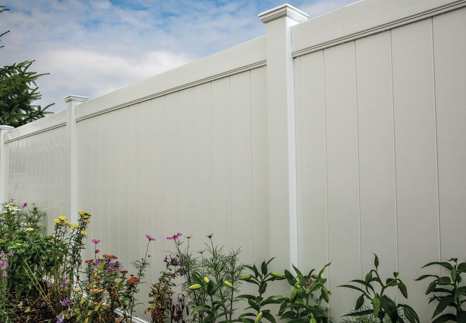 1 solid white vinyl privacy fence