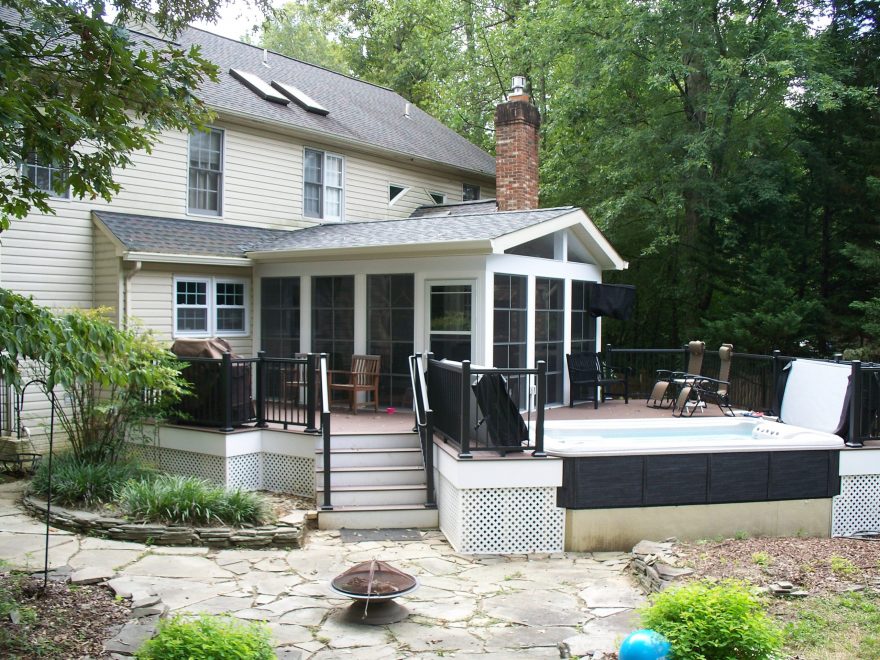 Screened Room with Eze-Breeze & Deck in Crofton MD