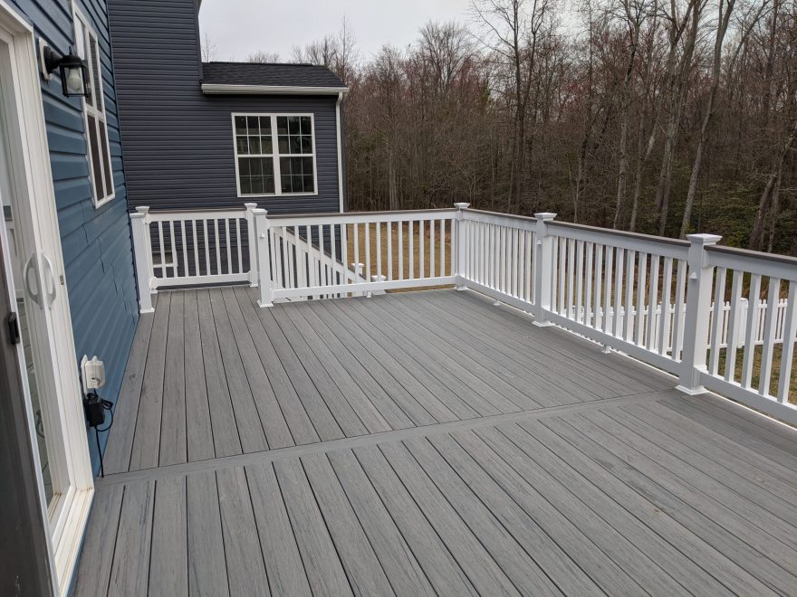 TimberTech Reserve Storm Gray Decking with White Lincoln Vinyl Railing with a matching Storm Gray Cocktail Rail in Severn MD